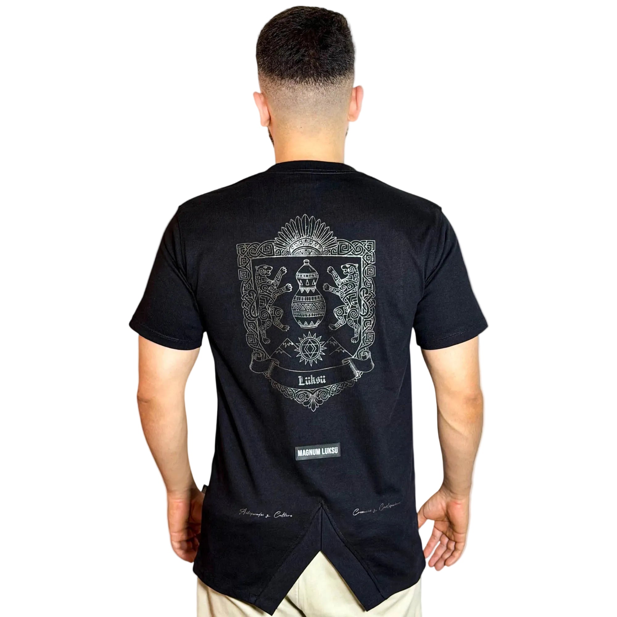 BLACK TRIBU V-CUT Imagen principal del producto